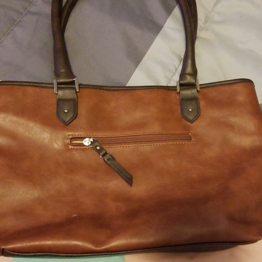 Purse - Picture 2 of 4